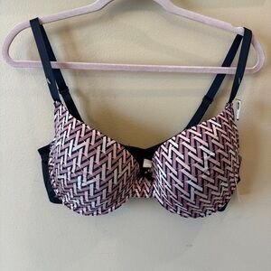 Pink‎ and Blue Zigzag Patterned Bra 40D T-shirt bra Adrienne Vitadinni NWT